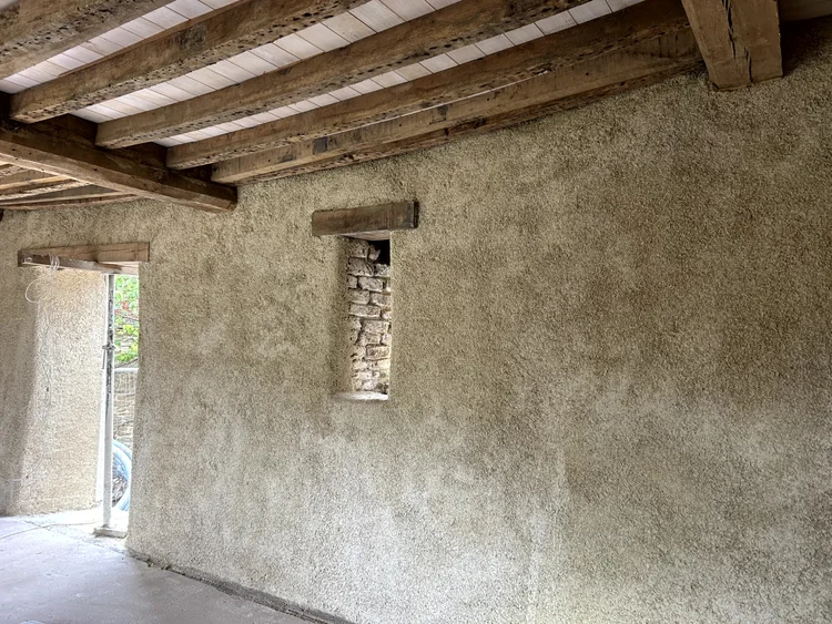 Stone barn conversion, full internal spray hempcrete installation
